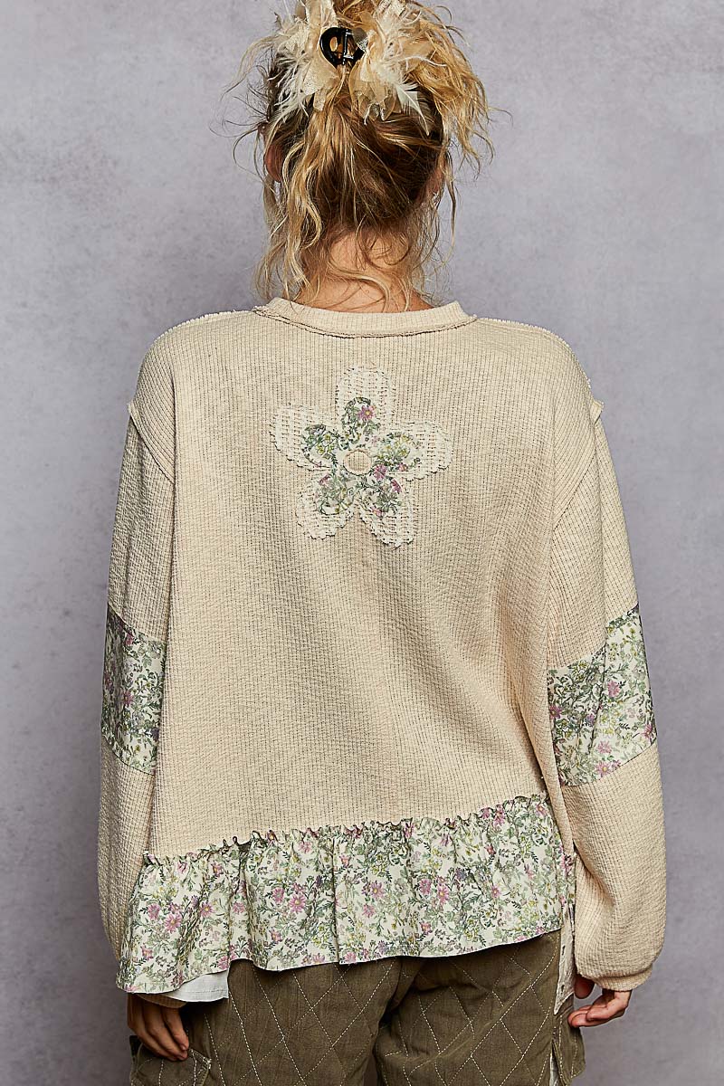 Pol Balloon Sleeve Flower W/Crochet Patch Top