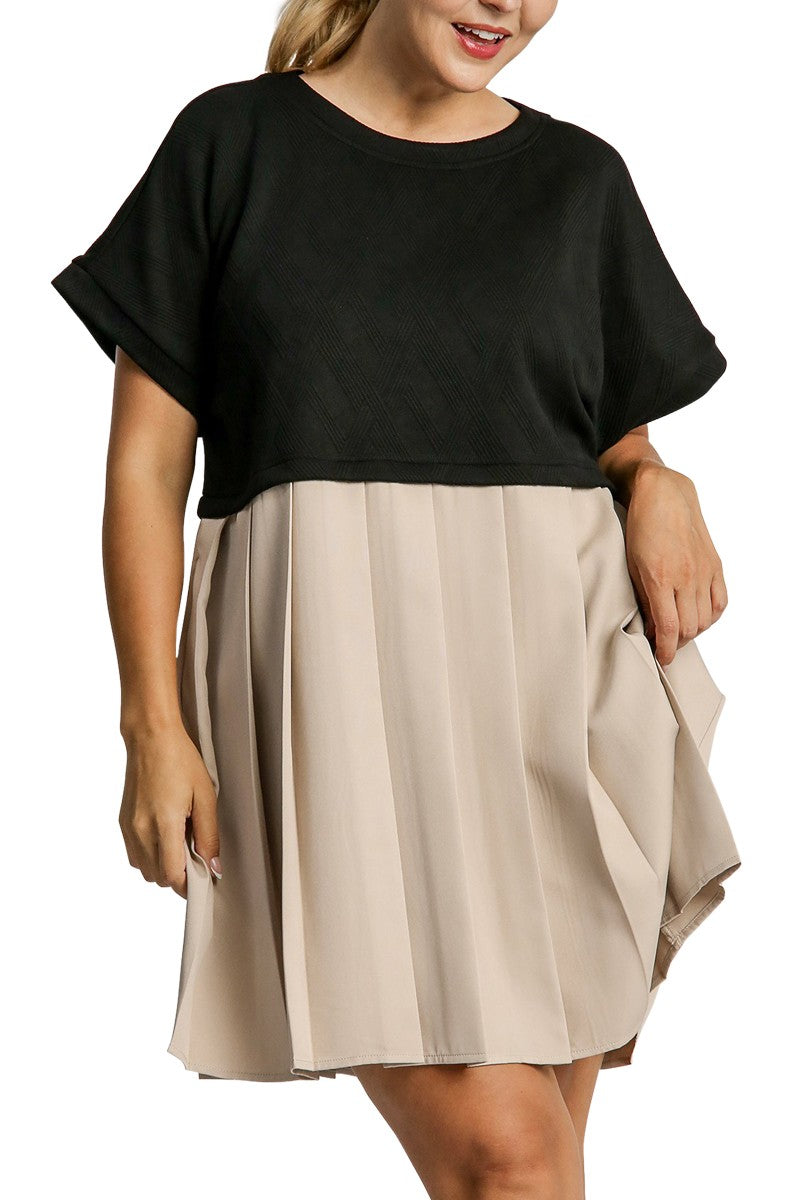 Umgee Jacquard Pleated Dress XL Umgee Jacquard Pleated Dress XL