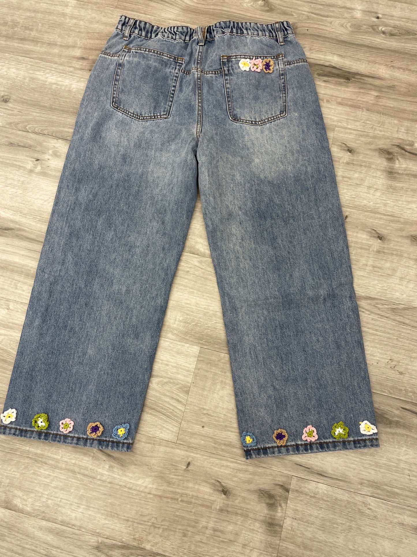 Oli & Hali Floral Crochet Denim Pants