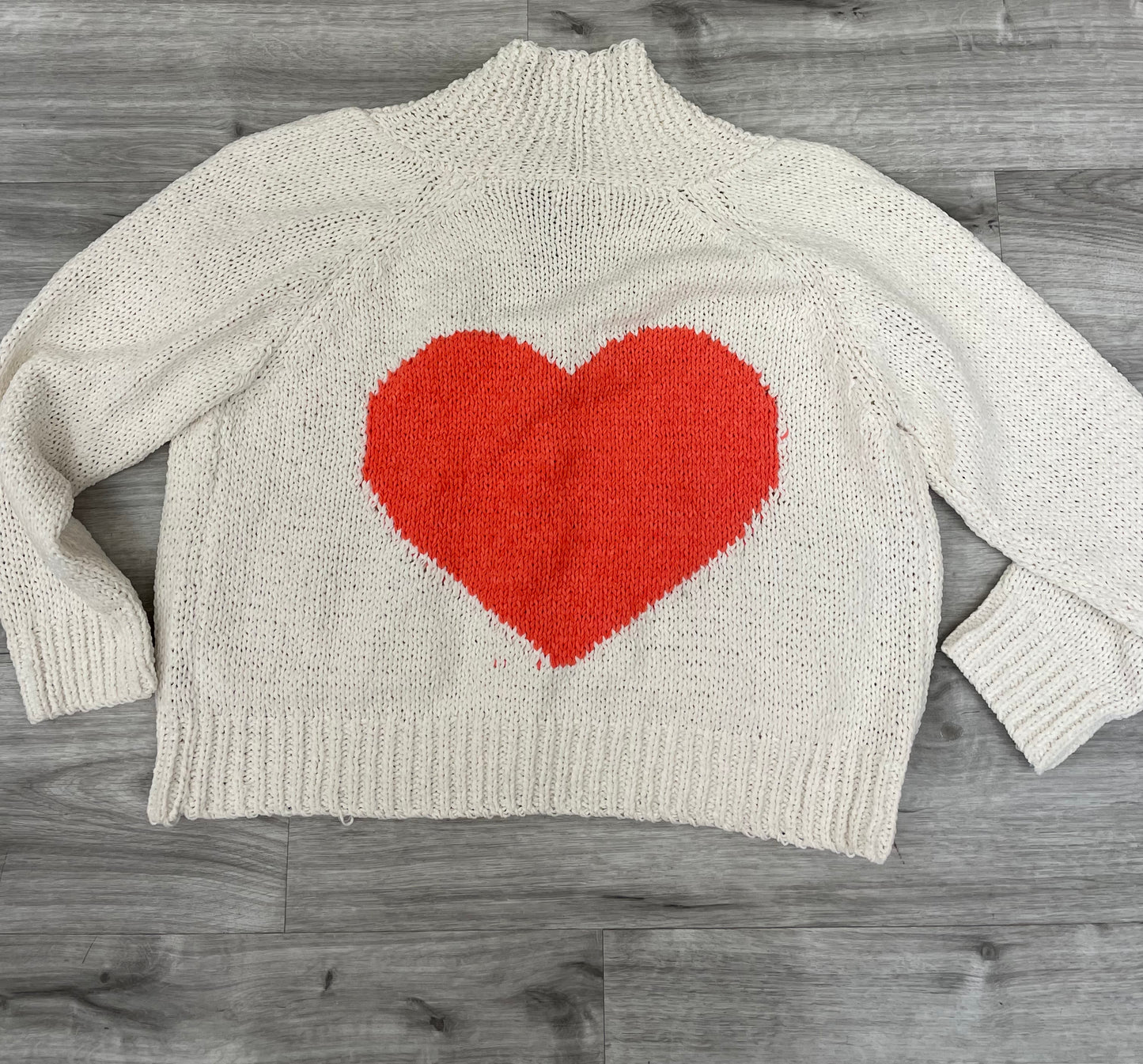 Mello Collar Heart V-Neck Pocket Knit Cardigan