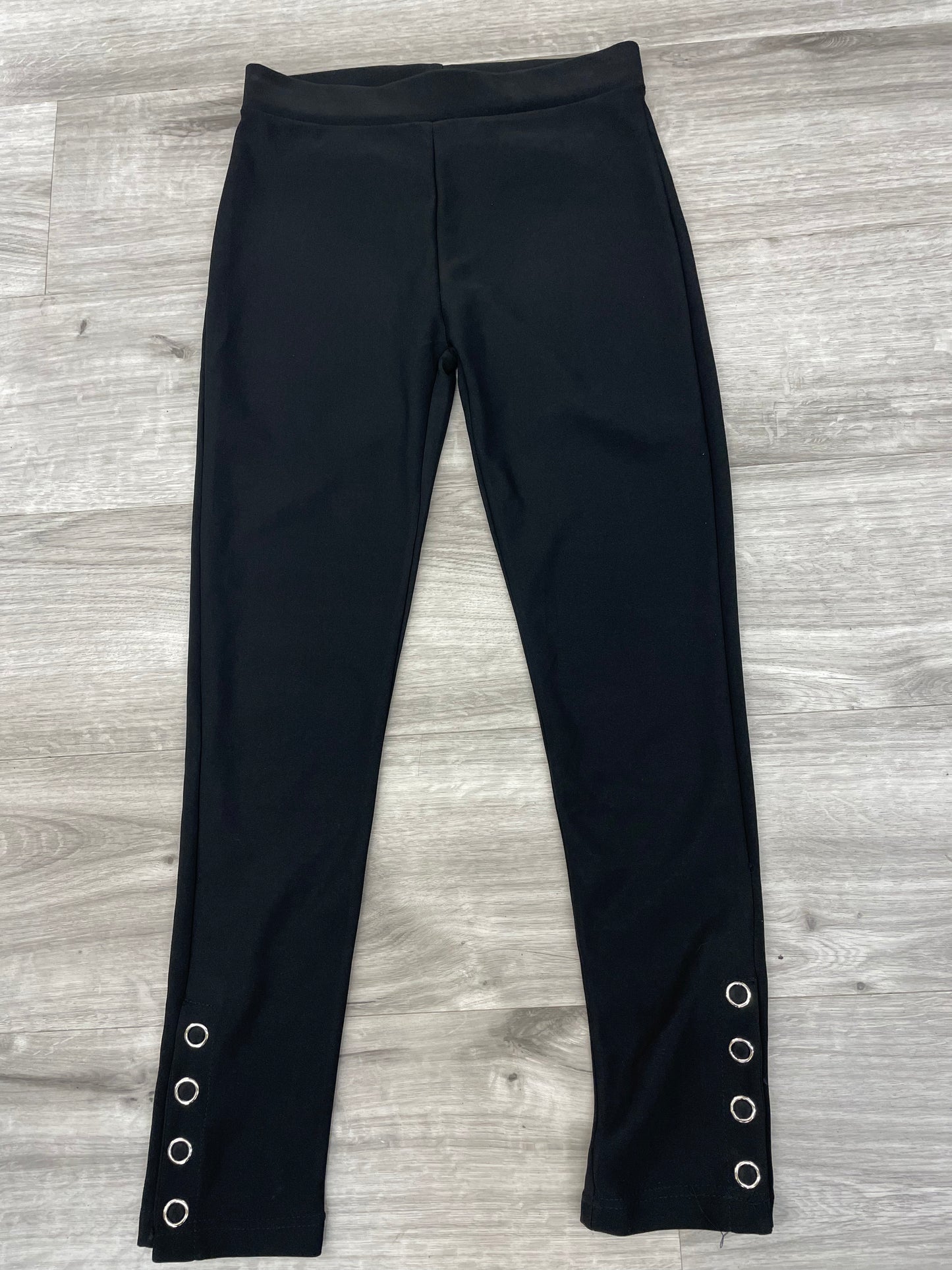 Coco + Carmen Black Leggings W/Grommets