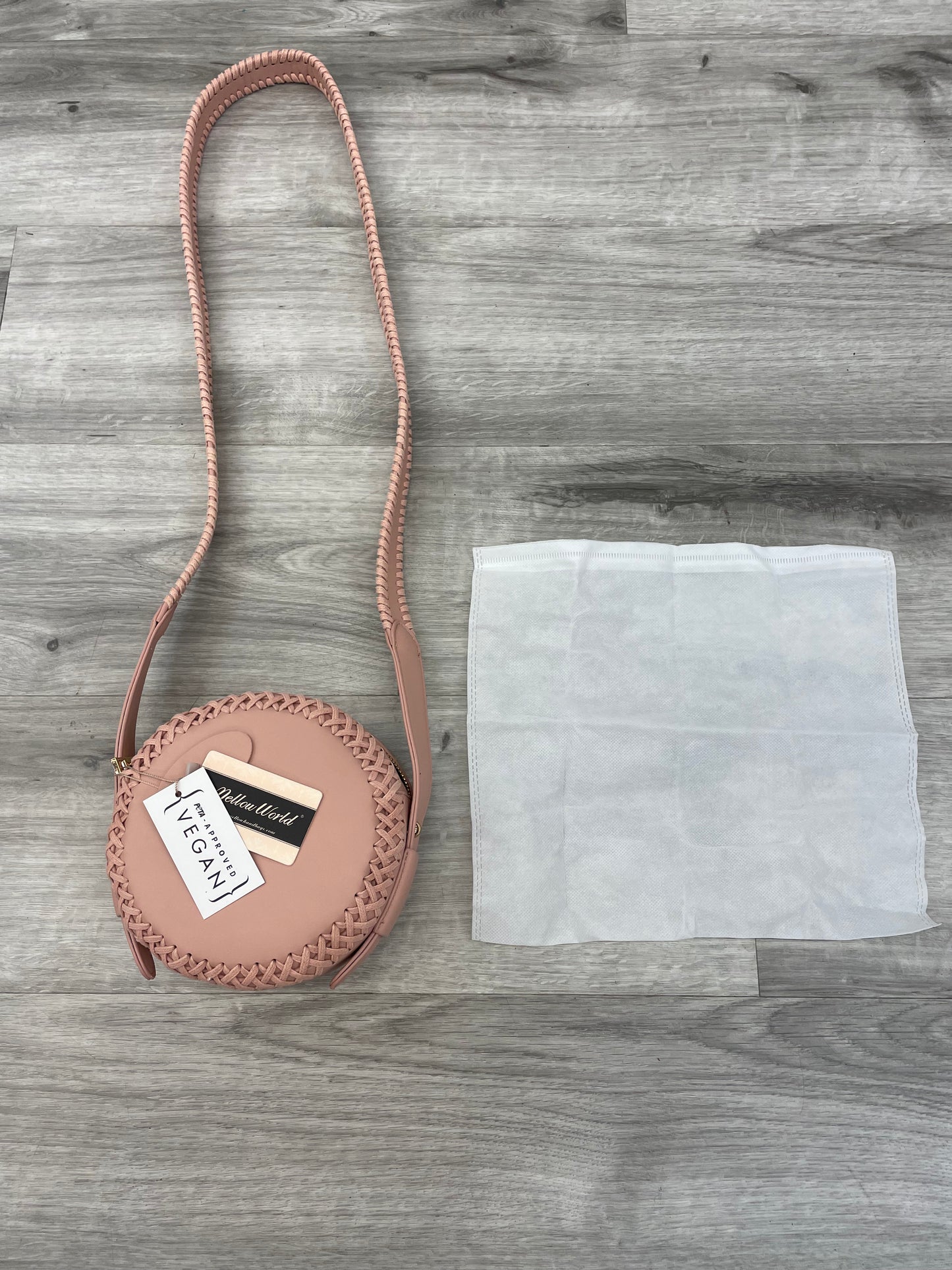 Mellow World 7"Round Purse