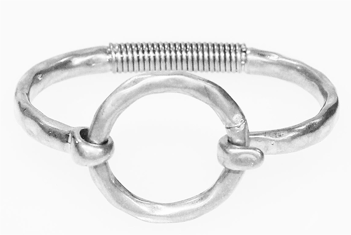 What's Hot Circle Hinge Bracelet
