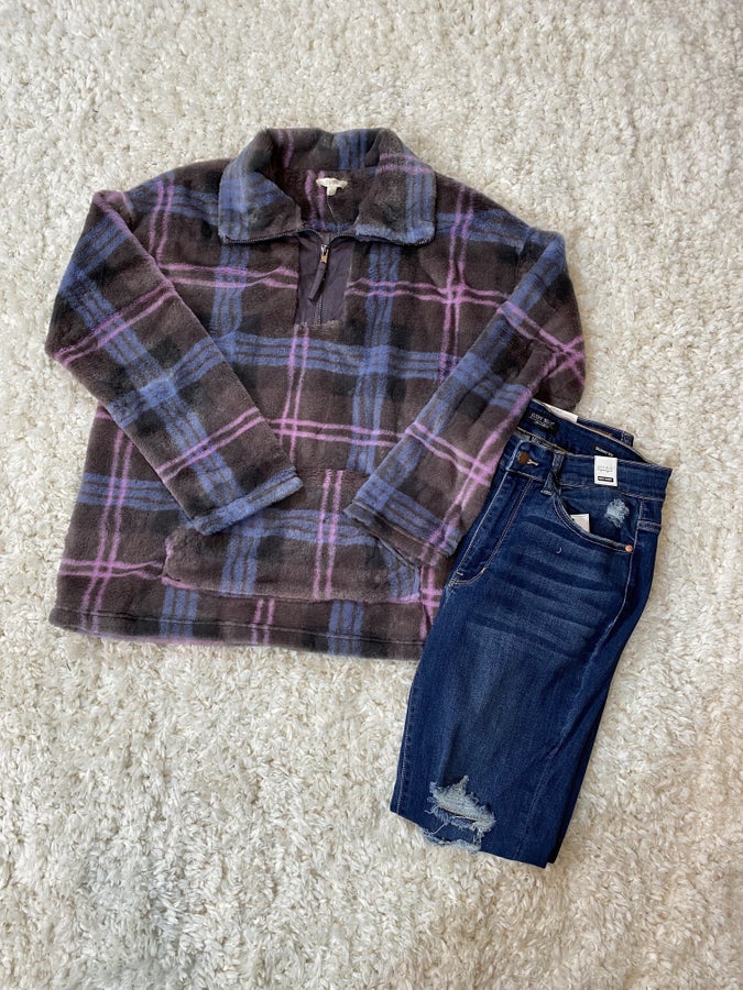ODDi Plaid Print Faux Fur Knit Zip Up Turtleneck Pullovergrey, blue, and purple plaid fur pullover
