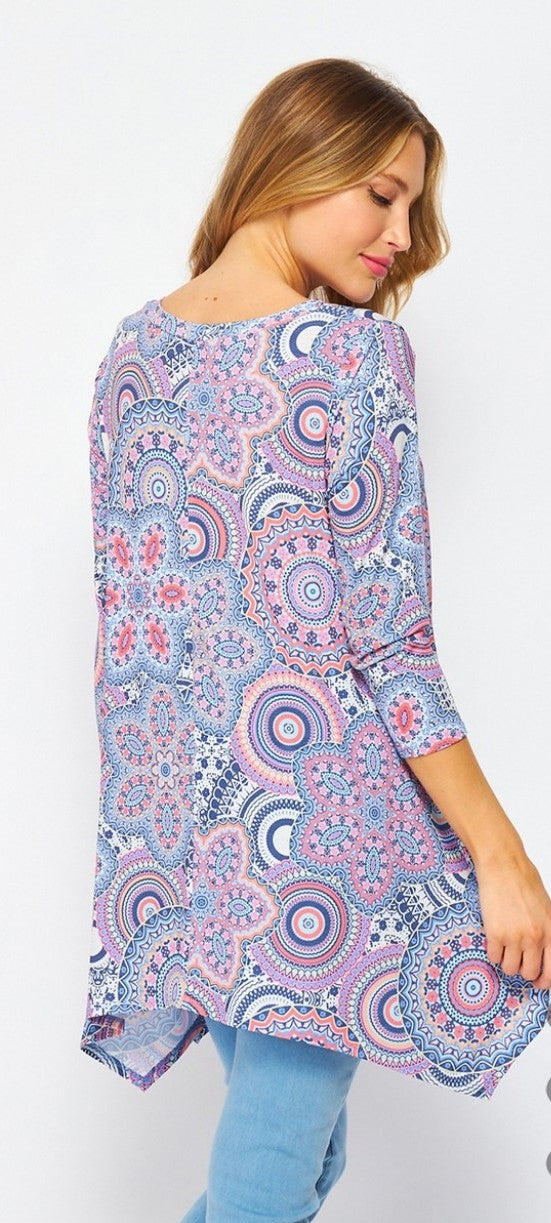 Honeyme V-Neck Sharkbite Top