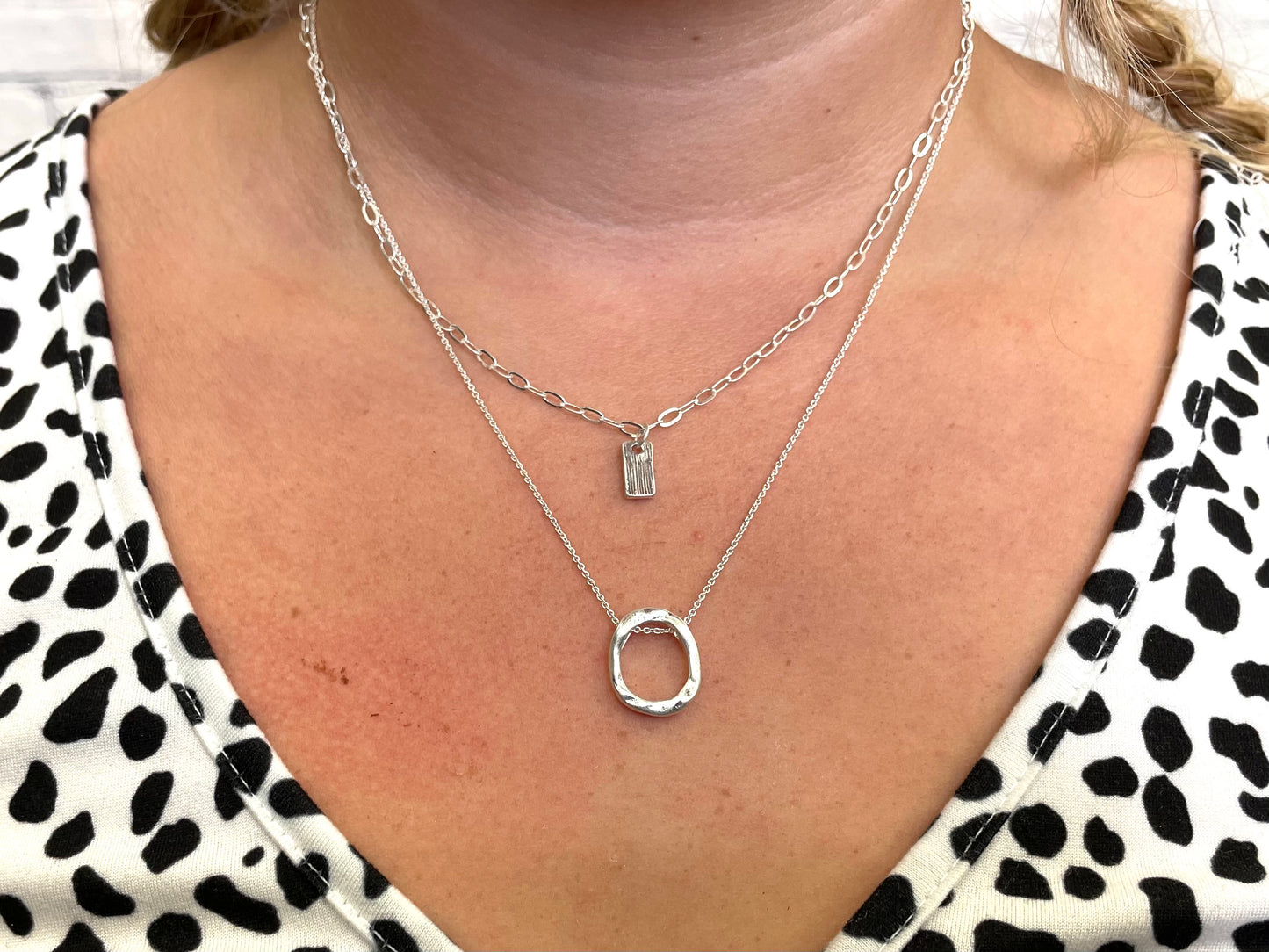 V.LU Style Double Layer Circle Necklace