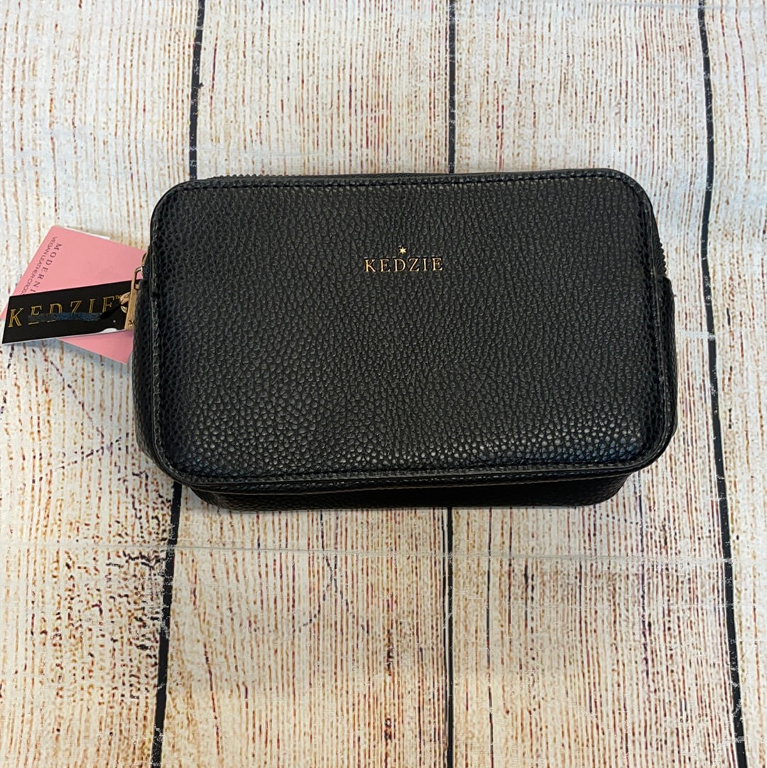 Kedzie Modernist Crossbody