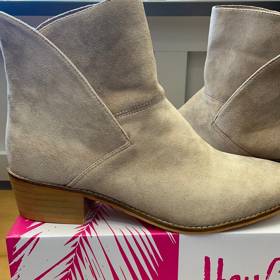 Corkys Spill The Tea Booties