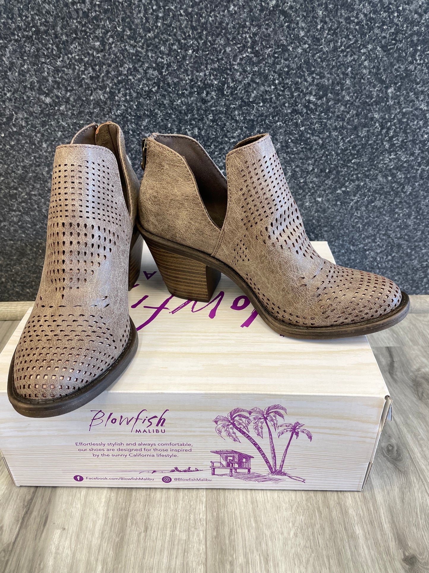 Blowfish Sea Mushroom Lassoh Booties