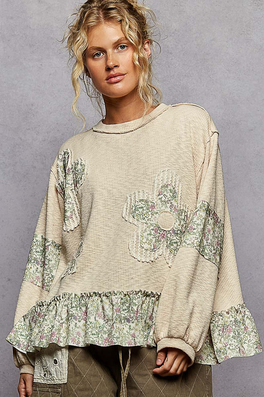 Pol Balloon Sleeve Flower W/Crochet Patch Top