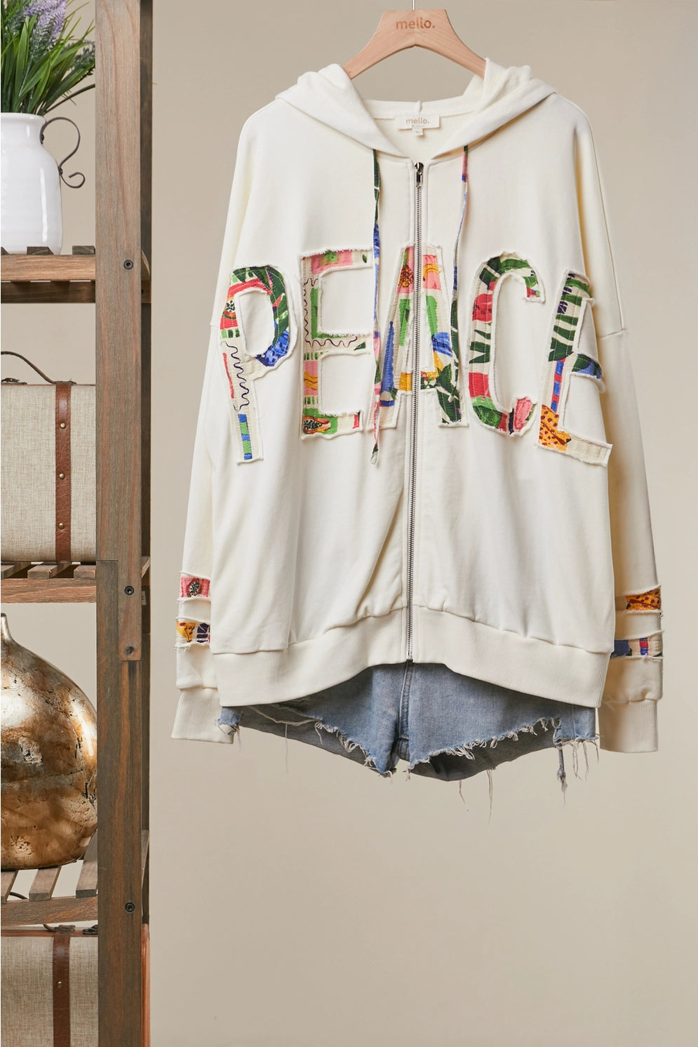 Mello Peace Detail Hooded Sweatshirt