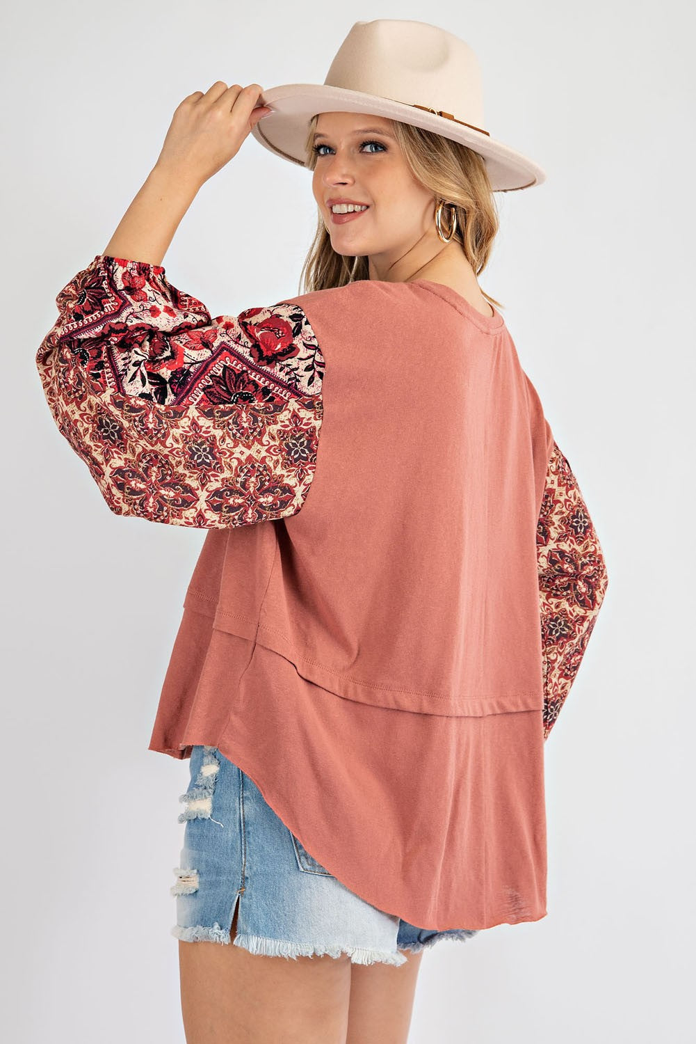 Easel Printed Bubble Sleeve Top