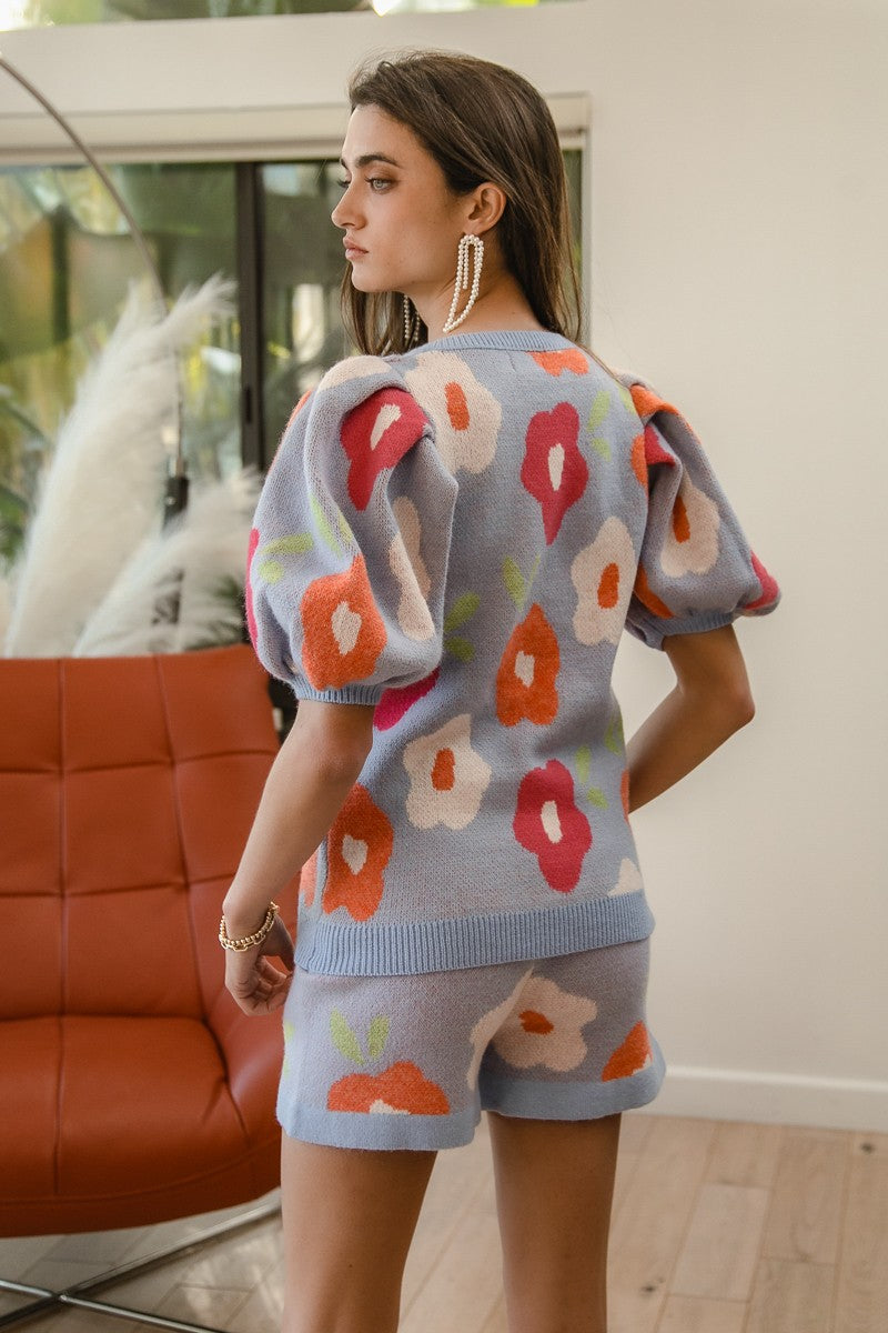 Bibi Floral Pattern Puff Sleeves V-Neck Sweater – The Clothing
