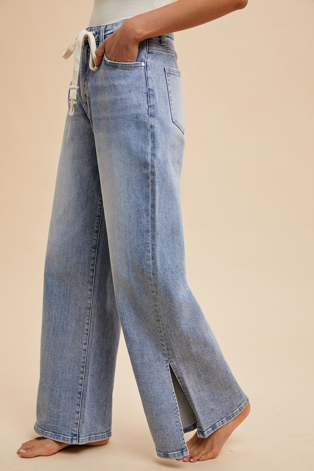 Anniewear Waist Strap Detail Side Slit Wide Leg Jean