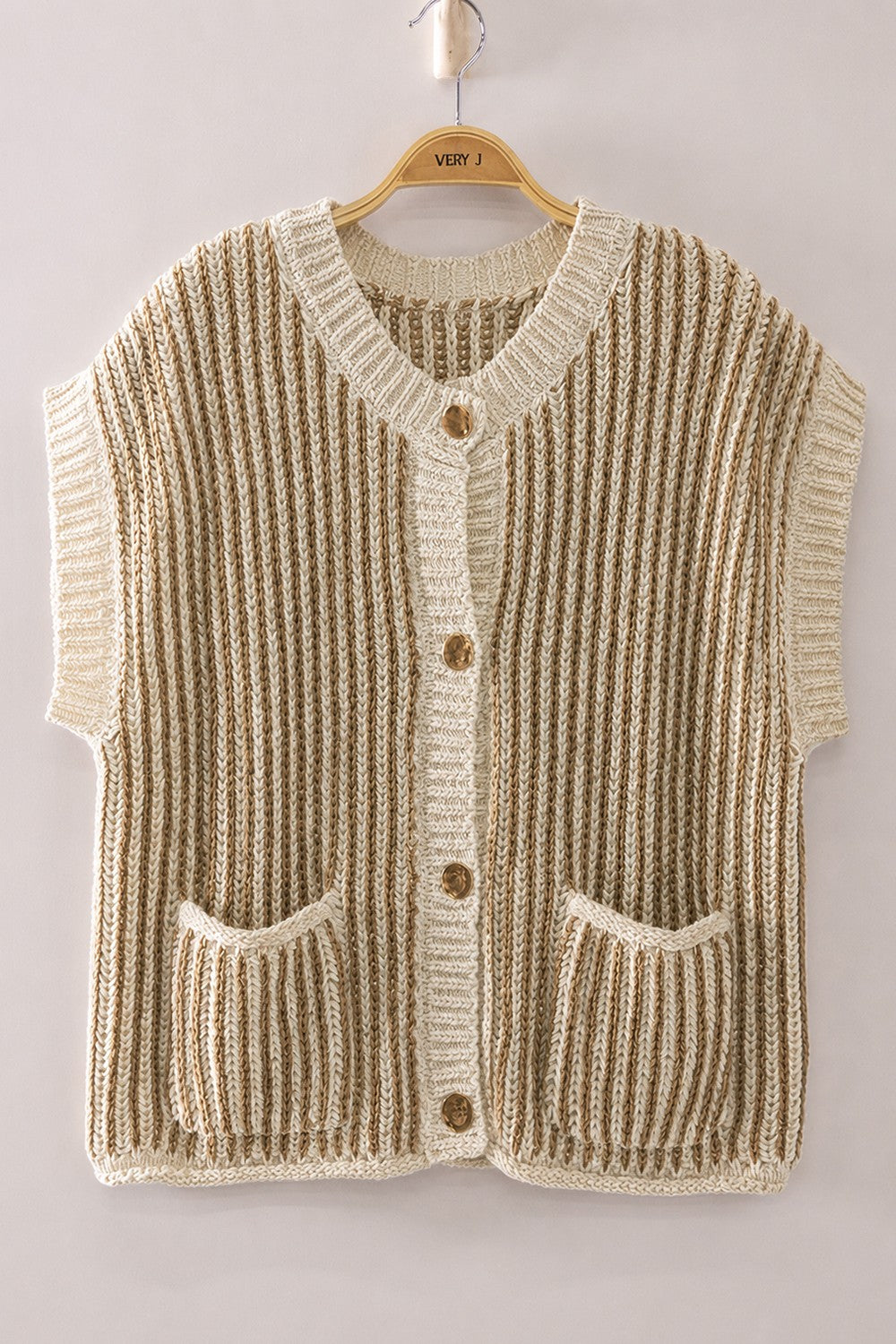 New In Two-Tone Rib Knit Vest