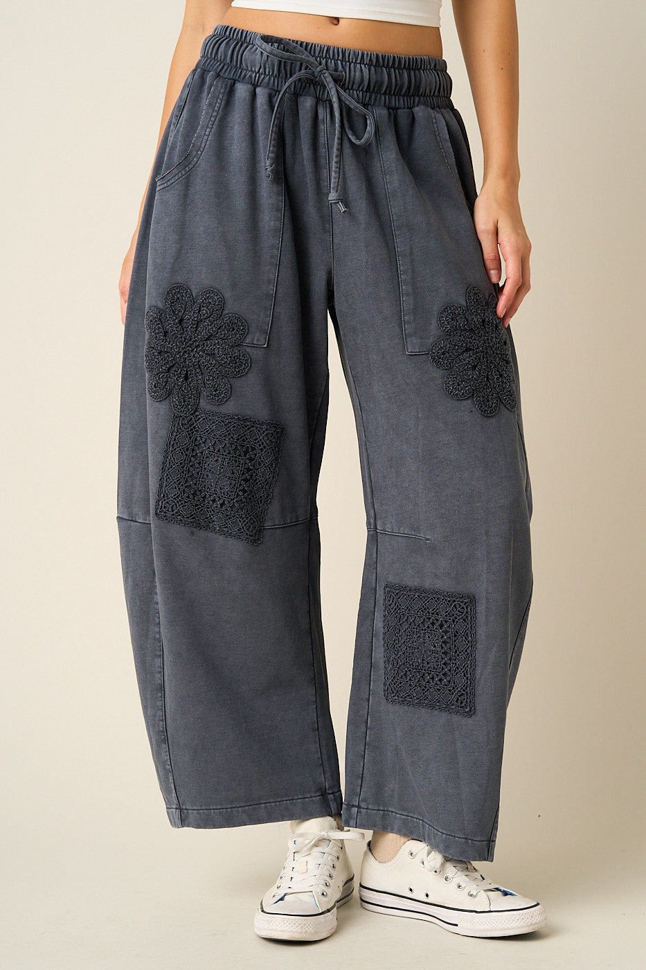 Mittoshop Mineral Wash Crochet Patch Barrel Pants