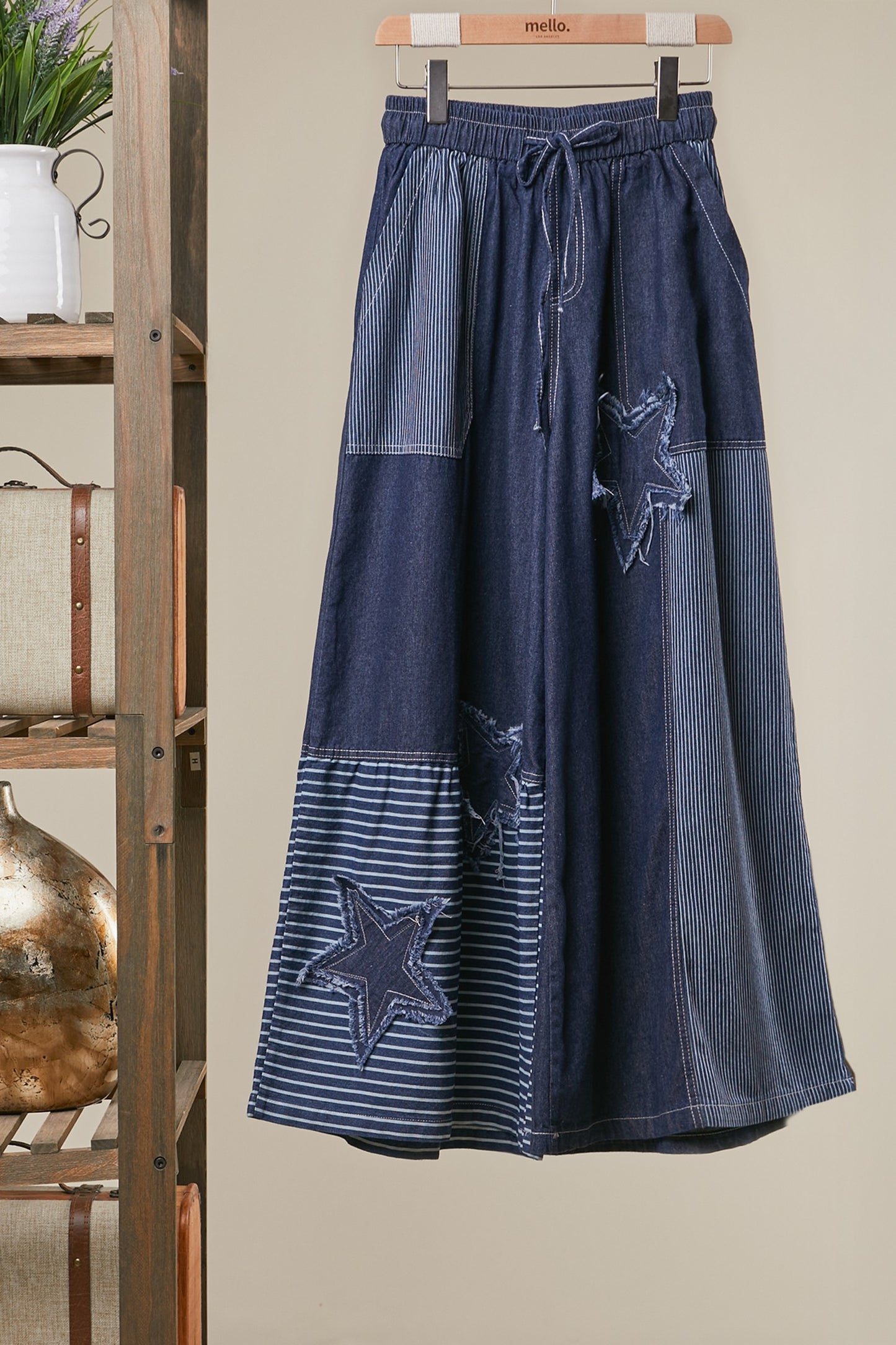 Mello Frayed Star Patch Denim Wide Pants