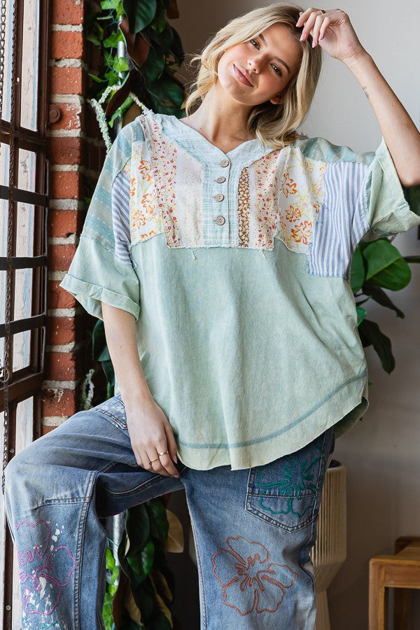 Oli & Hali Printed Half Placket Henley Top