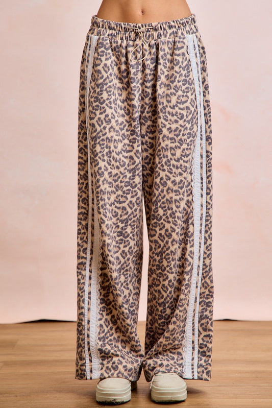 Bibi Leopard Printed French Terry Lace Contrast Sweatpants