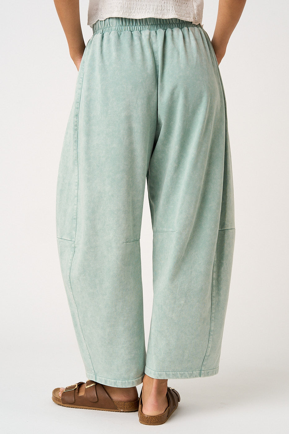 Mittoshop Mineral Wash Crochet Patch Barrel Pants