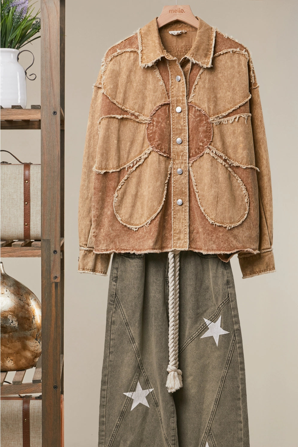 Mello Flower Appliqué  Shirt Jacket