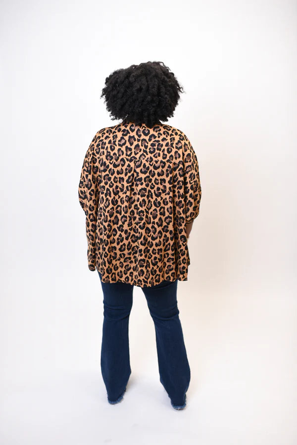 Entro Cheetah Print Button Down Blouse