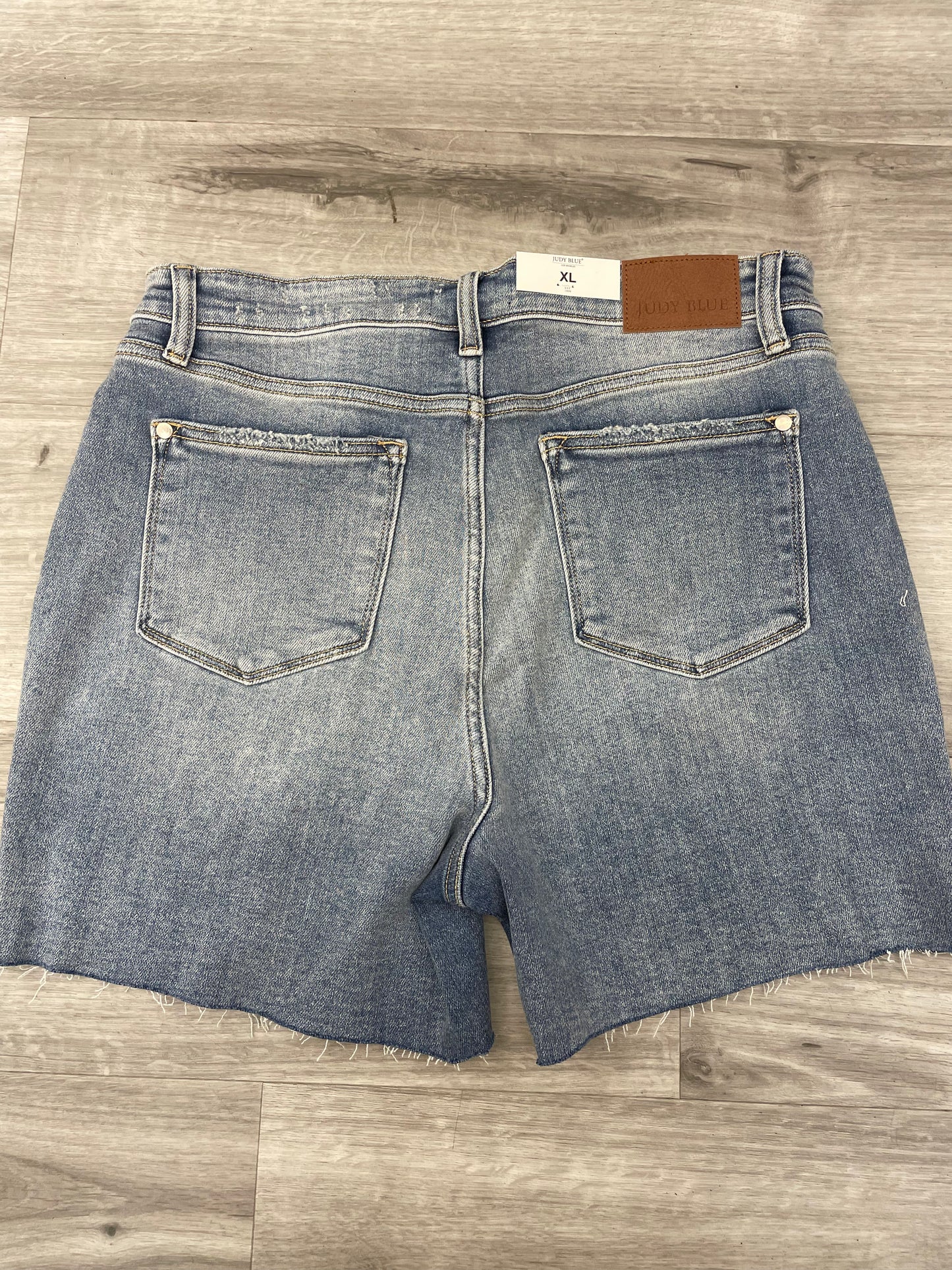 Judy Blue HW Shorts W/Stitch Over Destroy Detail