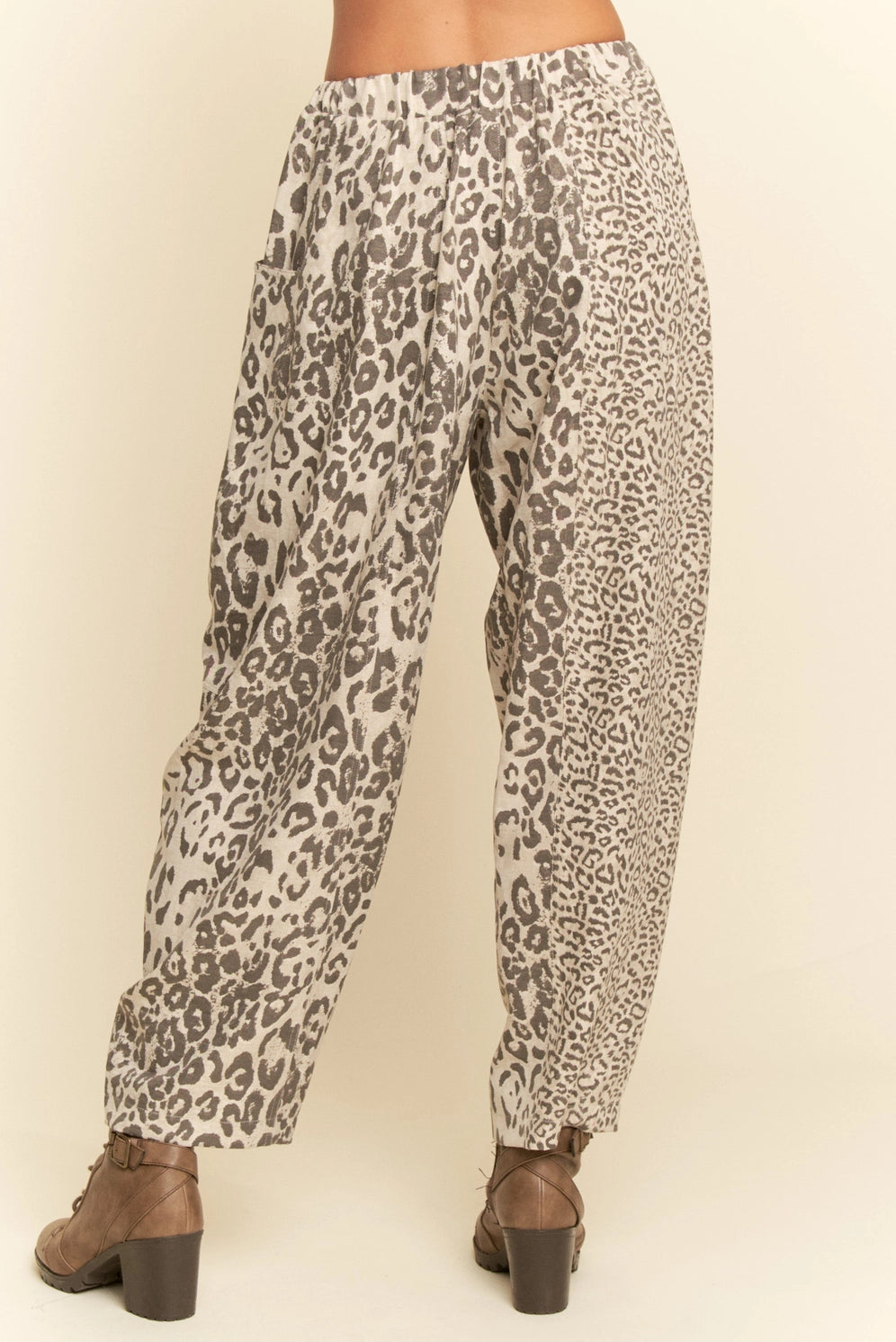 Davi & Dani Leopard Elastic Waist Barrel Pants