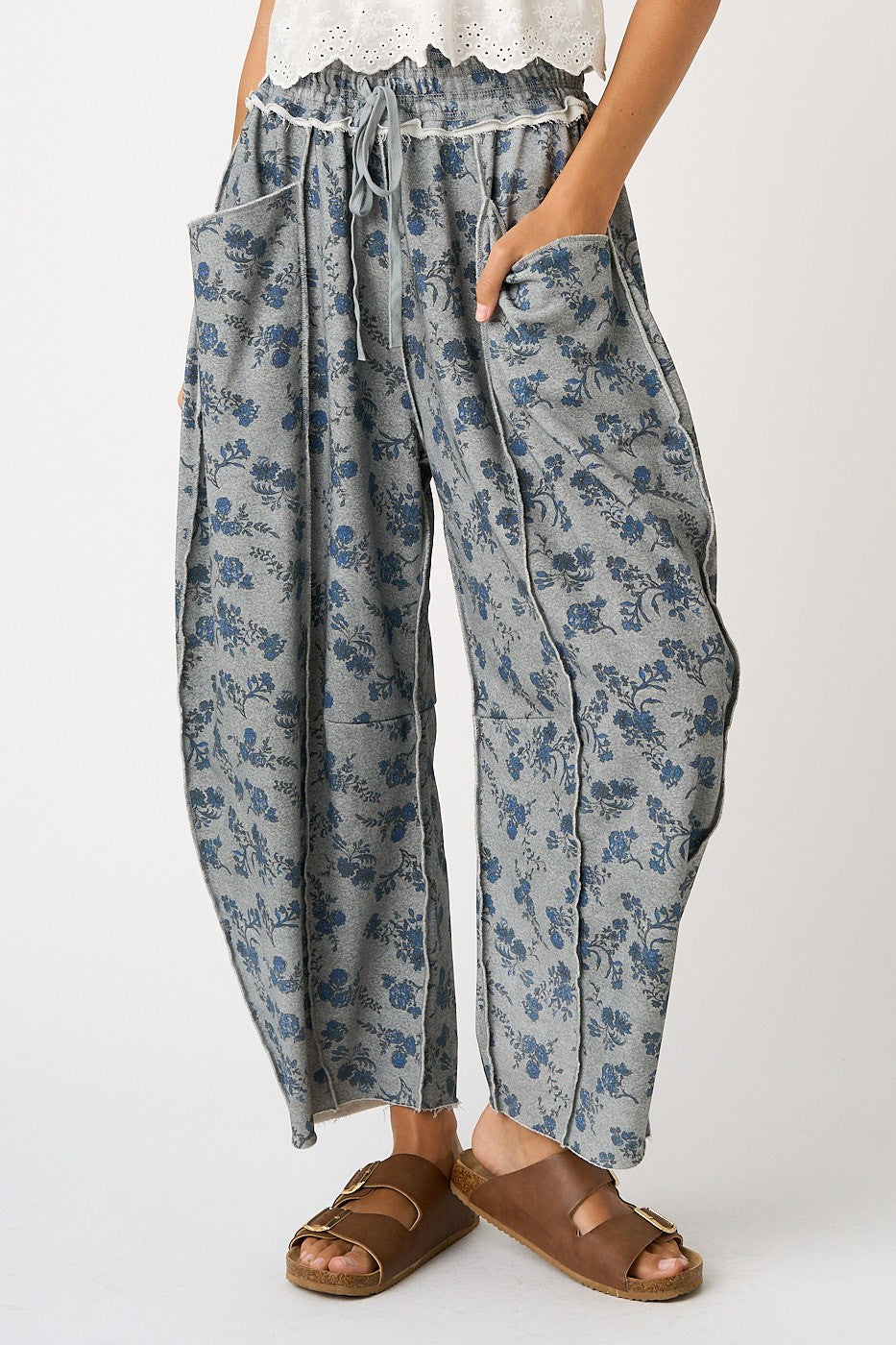 Mittoshop Floral Print Seam Detail Pull on Barrel Pants