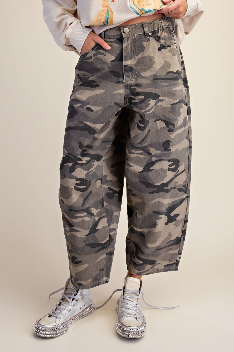 Easel Camouflage Print Barrel Pants