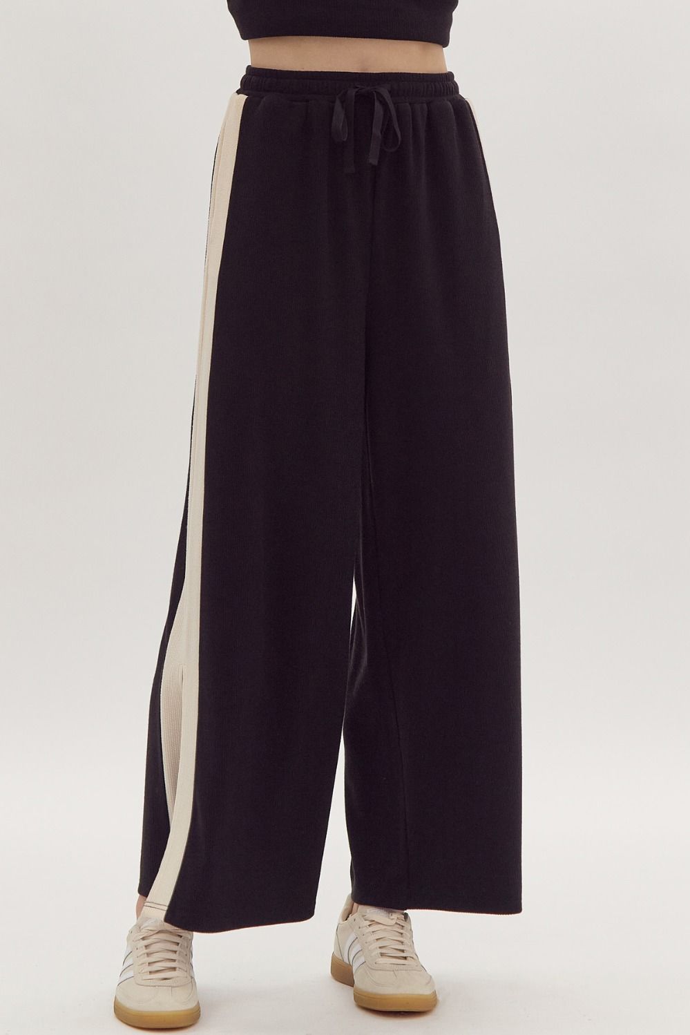 Entro Solid Ribbed High Waisted Wide Leg Pants