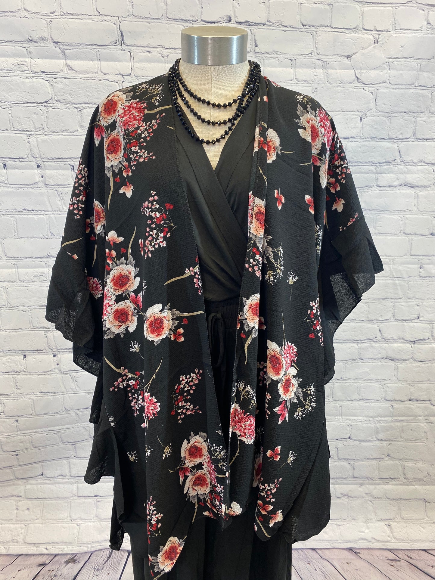 Jack & Missy Floral Kimono