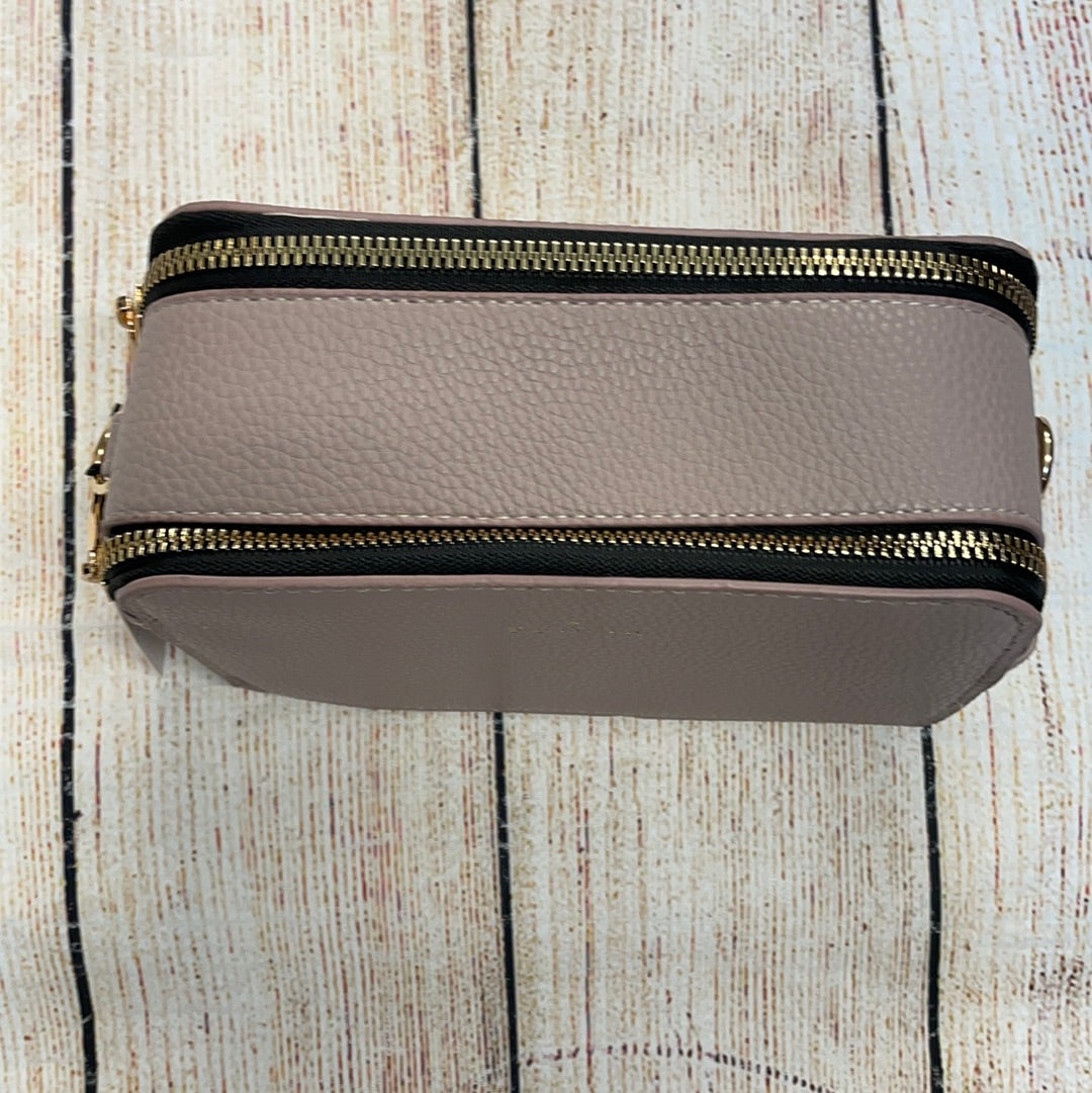 Kedzie Modernist Crossbody